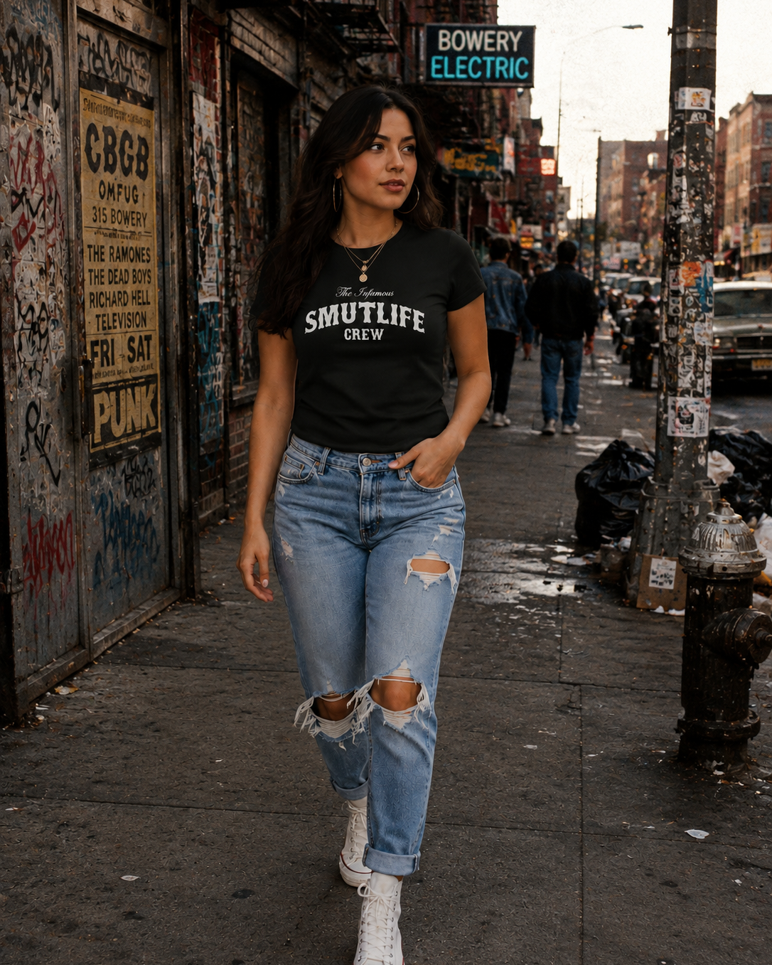 Infamous SMUTLIFE Crew Women's Tee