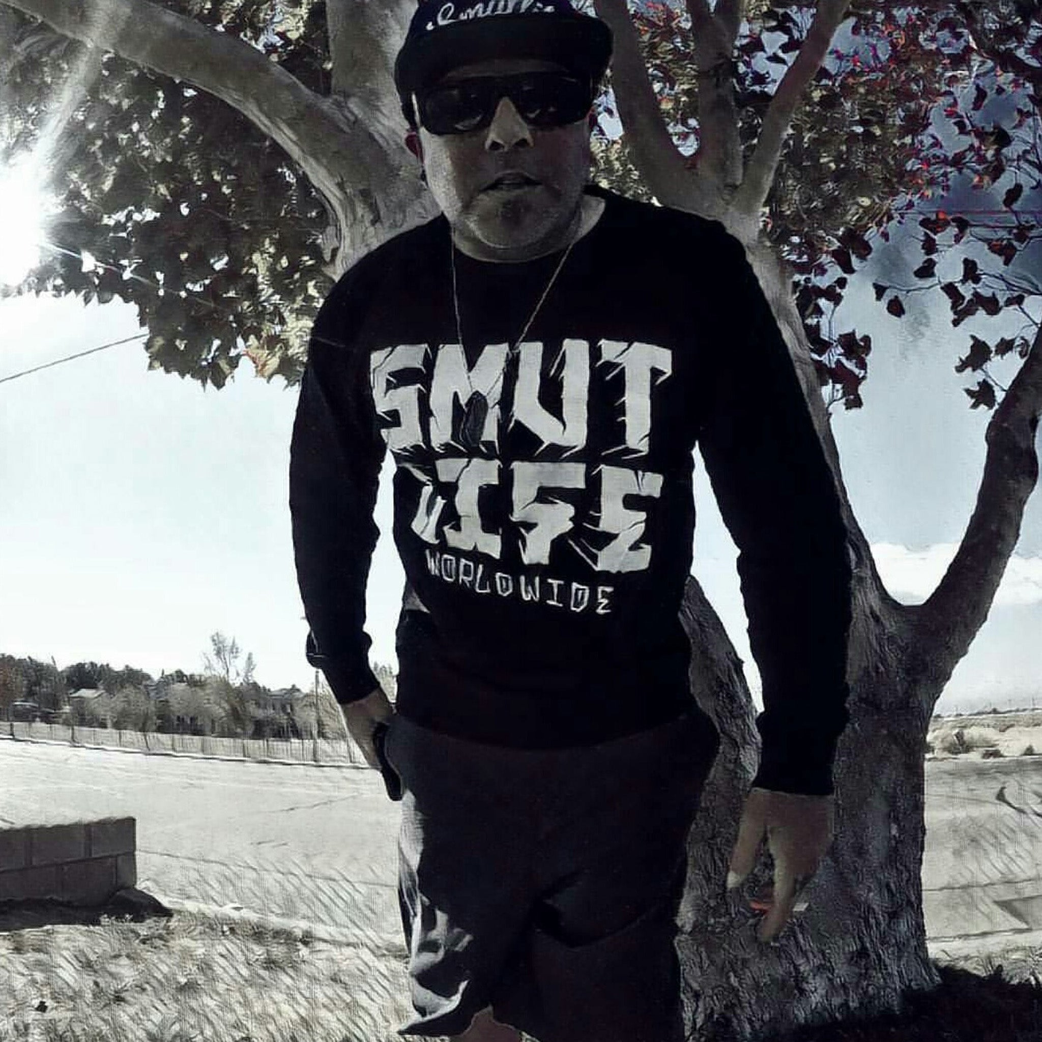 SMUTLIFE WORLDWIDE Men's Tee
